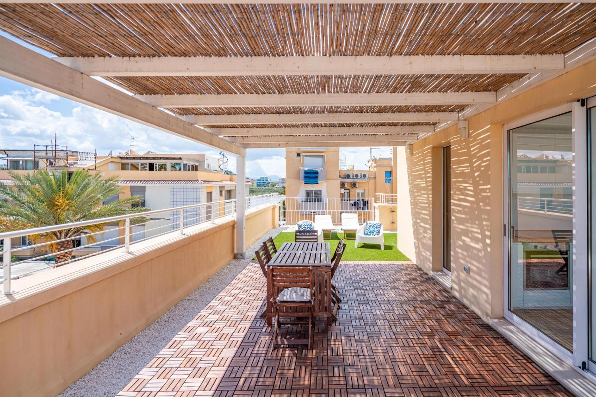 Apartamento Terrazza Sella Del Diavolo - Vista Mare - Wifi Ac Cagliari Exterior foto